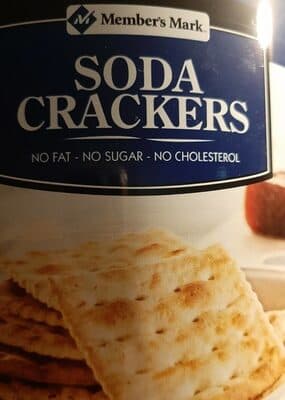 Soda crackers