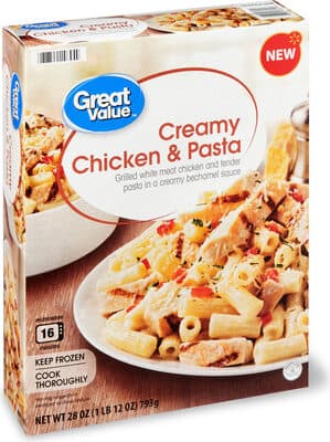 Creamy Grilled White Meat Chicken and Tender Pasta in a Creamy Bechamel Sauce