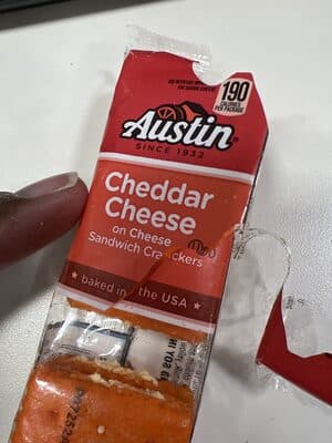 Austin Cracker Sandwiches Cheese With Cheddar