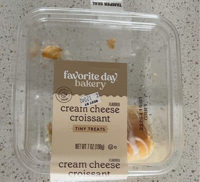 Cream Cheese Flavored Croissant Tiny Treats