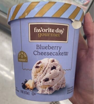 BLUEBERRY CHEESECAKE-FLAVORED ICE CREAM WITH BLUEBERRY PIECES AND GRAHAM CRACKER SWIRL, BLUEBERRY CHEESECAKE