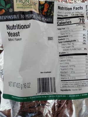 Frontier Co-op Nutritional Yeast Mini Flakes