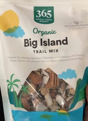 Big Island Organic Dry Roasted Almonds & Macadamia Nuts Mixed With Coconut Chips, Pecans, Dry Roasted Pumpkin Seeds & Roasted Cacao Nibs Trial Mix