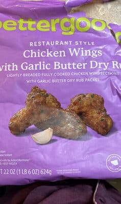 Chicken wings with garlic butter dry rub