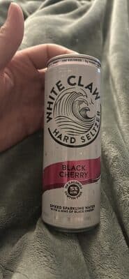 High Noon Vodka Soda