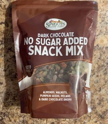 Dark chocolate no sugar added snack mix