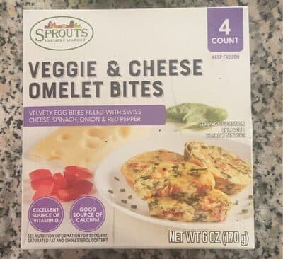 Veggie and cheese omelet bites