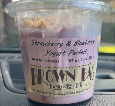Strawberry & Blueberry Yogurt Parfait