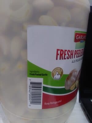 Fresh Peeled Garlic