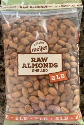 Shelled Raw Almonds