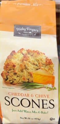 Cheddar & Chives Scone