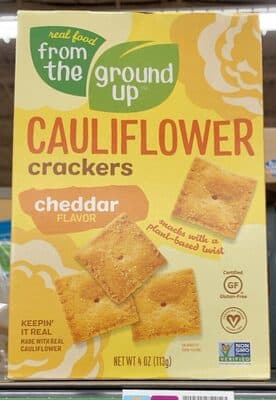Cheddar Flavor Cauliflower Crackers