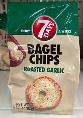 Roasted Garlic Bagel Chips