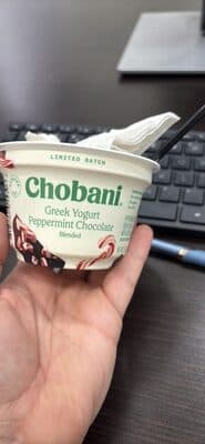 Greek Yogurt Peppermint Chocolate Blended