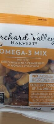 Omega-3 Mix Walnuts, Dried Sweetened Cranberries, Almonds & Pistachios