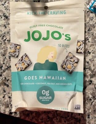 Goes Hawaiian Dark Chocolate + Coconut, Sea Salt, Macadamia Nuts