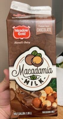 Chocolate Macadamia Milk
