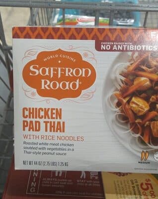 Chicken pad thai