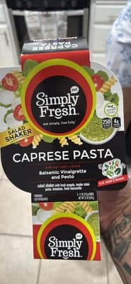 Caprese Pasta