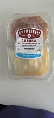 CALABRESE UNCURED ITALIAN SALAMI WITH SMOKED PROVOLONE CHEESE CHARCUTERIE-GRADE SNACKING, CALABRESE WITH SMOKED PROVOLONE CHEESE