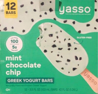 Mint chocolate chip greek yougurt bars
