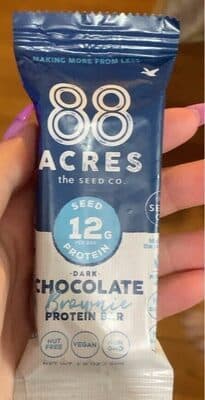 Dark chocolate brownie protein bar