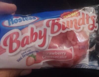 Strawberry Cheesecake Baby Bundts Mini Cakes With Icing