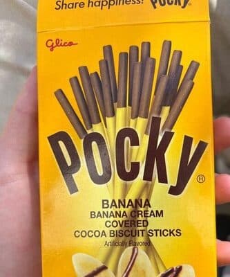 Pocky Banana Cream Covered Cocoa Biscuit Sticks
