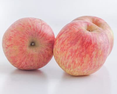 Fresh Apples - Various Varieties