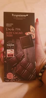 Dark 75% Raw Cacao Nibs