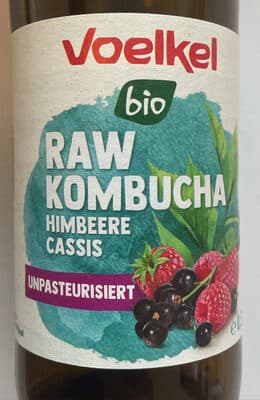 Fermentiertes Kohlensäurehaltiges Bio Teegetränk Mit Himbeeren Und Johannisbeeren