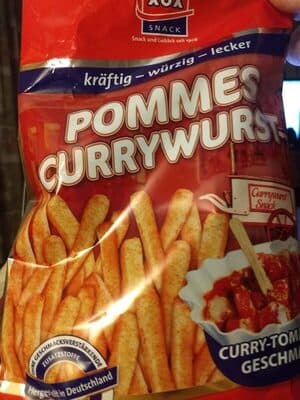 Pommes Currywurst