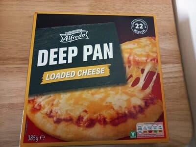 Deep pan Loaded cheese