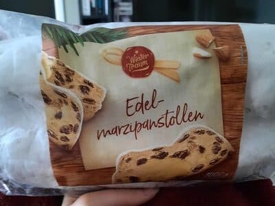 Edelmarzipanstollen