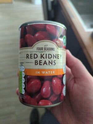 Red Kidney Beans in water
