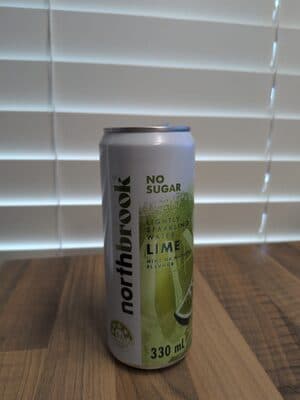 Lightly Sparkling Water Lime
