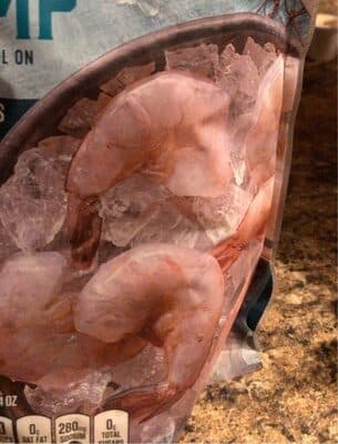 Extra Jumbo Deveined, Shell And Tail On Easy Peel Raw Shrimp