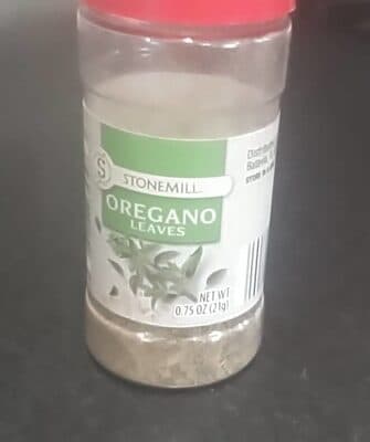 Oregano leaves
