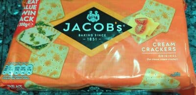 Cream crackers