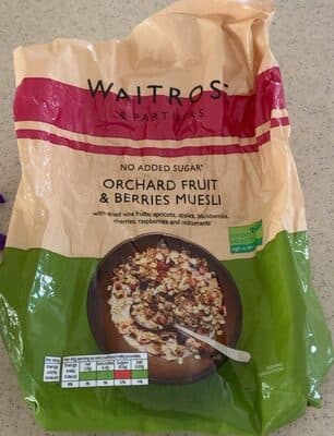 Orchard Fruit & Berries muesli