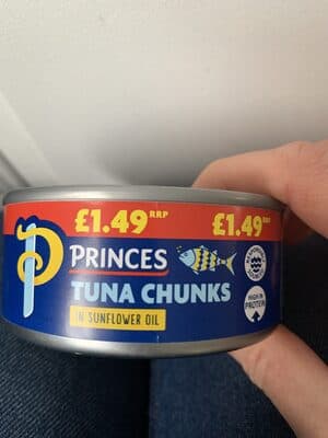 Tuna chunks in sunflower oil