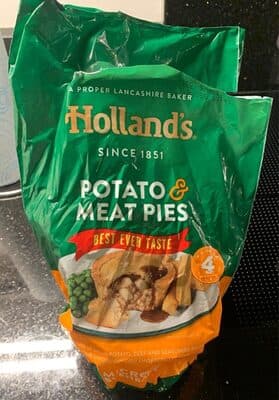 Potato & meat pies