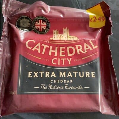 Mature cheddar cheese