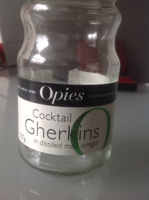 Cocktail Gherkins in distilled malt vinegar
