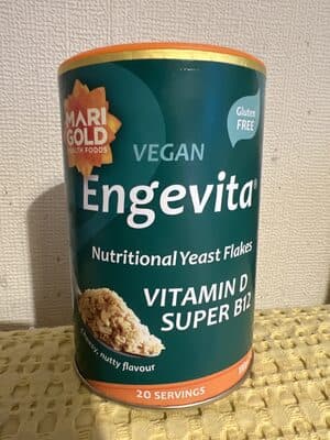 Engevita Nutritional Yeast Flakes with B12