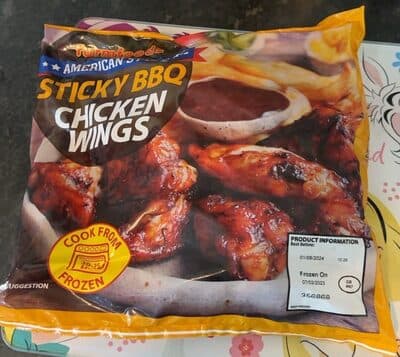 Sticky BBQ chicken wings