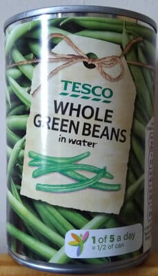 Whole green beans in water