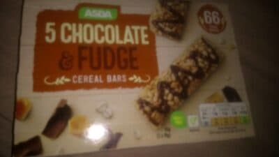 Chocolate & Fudge Cereal Bars