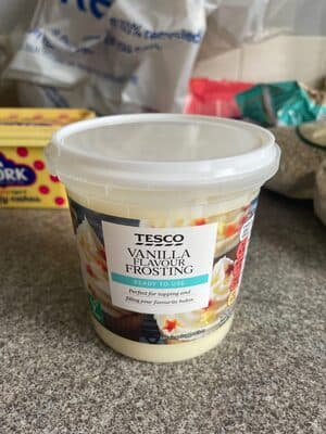 Vanilla Flavour Frosting