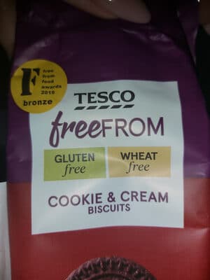 Free From Cookie & Cream Biscuits